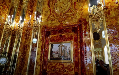 Екатерининский дворец и Янтарная комната: жемчужина вашего путешествия в Питер 2025