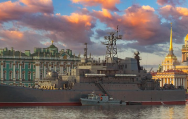 «Как мы смотрели развод мостов с набережной: семейные впечатления 2023»